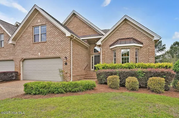 Property Slideshow image 2 of 61 | 3284 gardenwood dr, Leland, NC, 28451