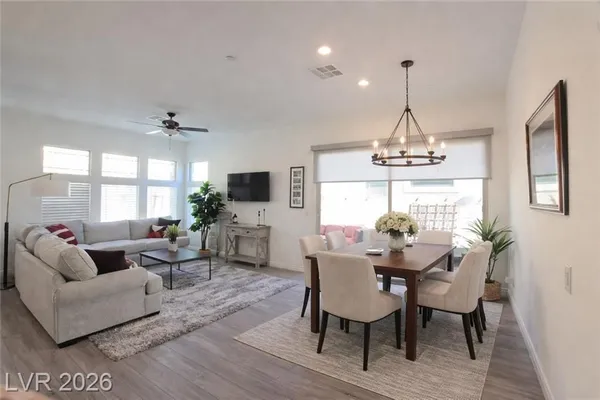 Property Slideshow image 2 of 43 | 905 belleforte ln, Las Vegas, NV, 89138