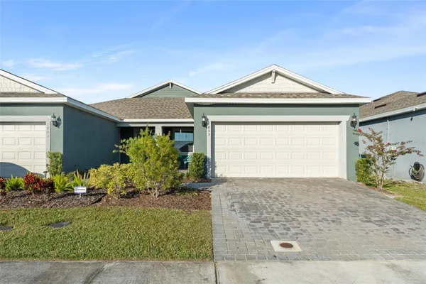 Property Slideshow image 3 of 50 | 1855 spring shower cir, Kissimmee, FL, 34744