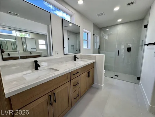 Property Slideshow image 3 of 6 | 10013 cresent creek dr, Las Vegas, NV, 89134
