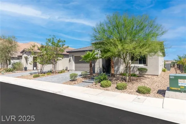 Property Slideshow image 2 of 43 | 18 sun mirage ave, Henderson, NV, 89011