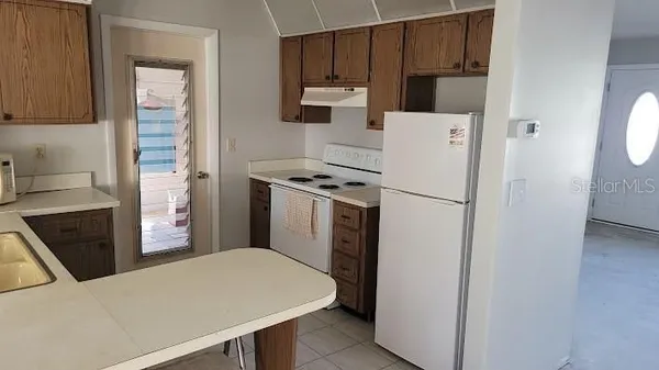 Property Slideshow image 2 of 22 | 3400 98th ter, Pinellas Park, FL, 33782