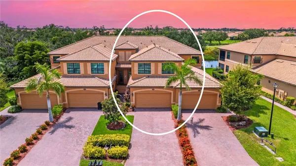 Property Slideshow image 2 of 42 | 6818 grand estuary trl 103, Bradenton, FL, 34212