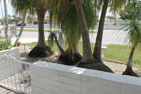 Property Slideshow image 3 of 50 | 9665 mainlands blvd, Pinellas Park, FL, 33782