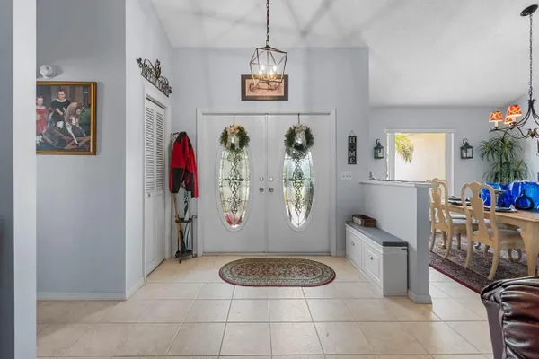 Property Slideshow image 3 of 31 | 2111 w view dr, Sun City Center, FL, 33573