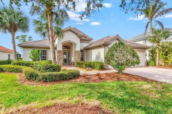 Property Slideshow image 2 of 91 | 14026 royal pointe dr, Port Charlotte, FL, 33953