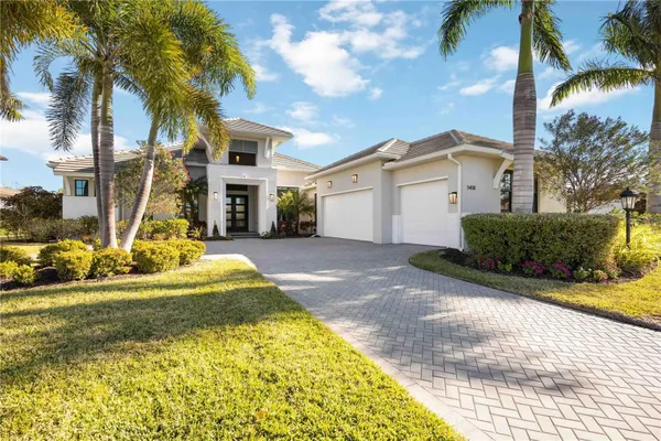 Property Slideshow image 3 of 50 | 5408 greenbrook dr, Sarasota, FL, 34238