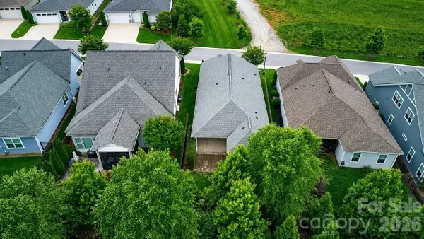 Property Slideshow image 2 of 48 | 5149 looking glass trl, Denver, NC, 28037