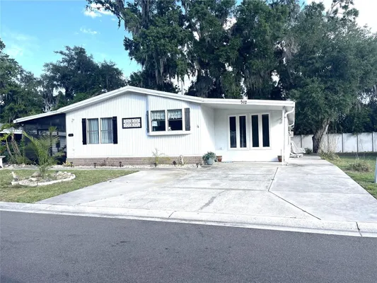 Property Slideshow image 2 of 28 | 312 s timber trl, Wildwood, FL, 34785