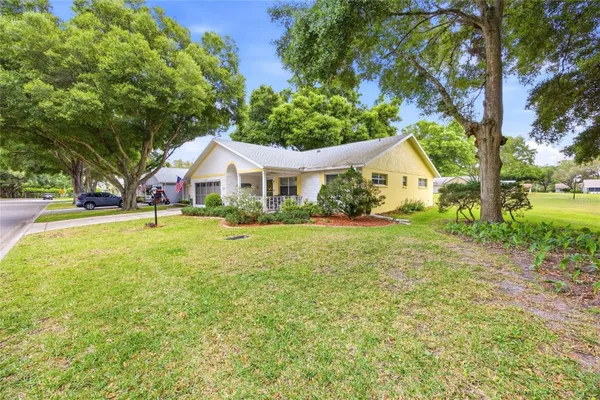Property Slideshow image 2 of 42 | 9335 sw 85th ter e, Ocala, FL, 34481