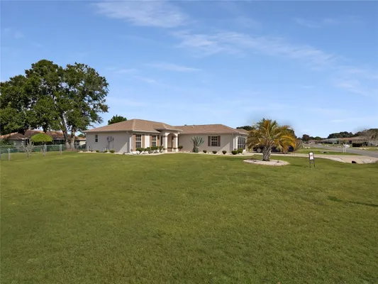 Property Slideshow image 3 of 34 | 5045 nw 32nd pl, Ocala, FL, 34482