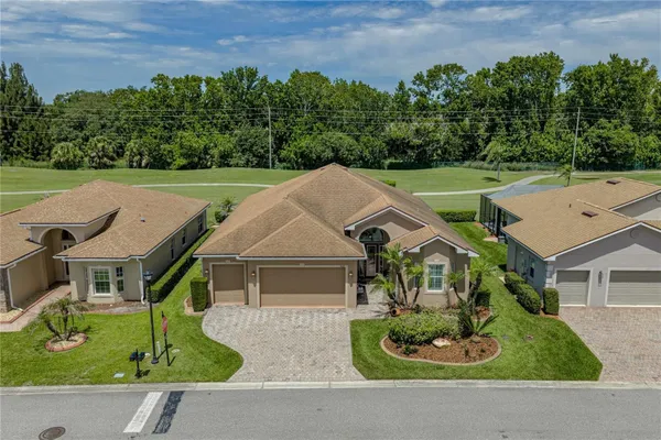 Property Slideshow image 2 of 95 | 4032 dunmore dr, Lake Wales, FL, 33859