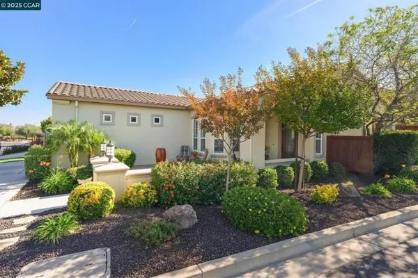 Property Slideshow image 3 of 60 | 1745 chardonnay ct, Brentwood, CA, 94513