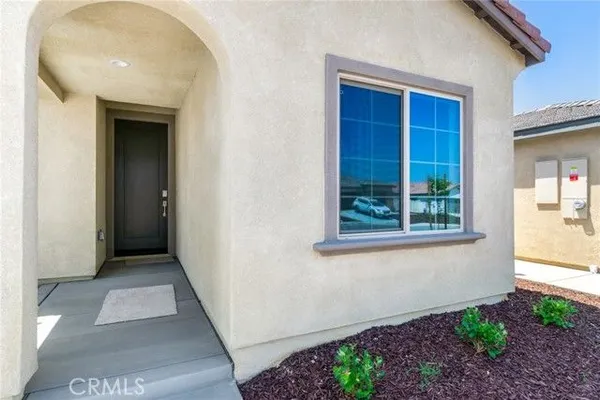 Property Slideshow image 3 of 26 | 1517 willowhaven ln, Beaumont, CA, 92223