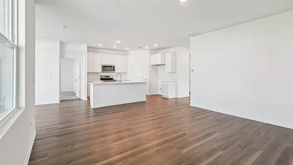 Property Slideshow image 3 of 29 | 17519 w windemere cir, Lockport, IL, 60441