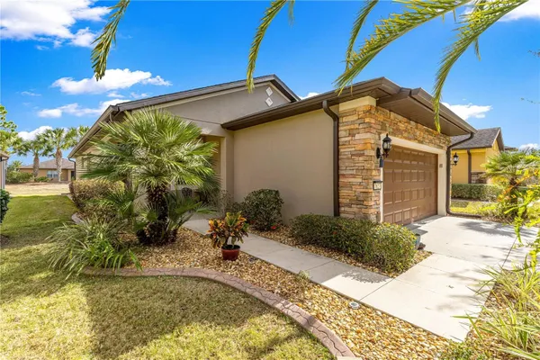 Property Slideshow image 3 of 61 | 7627 sw 94th cir, Ocala, FL, 34481