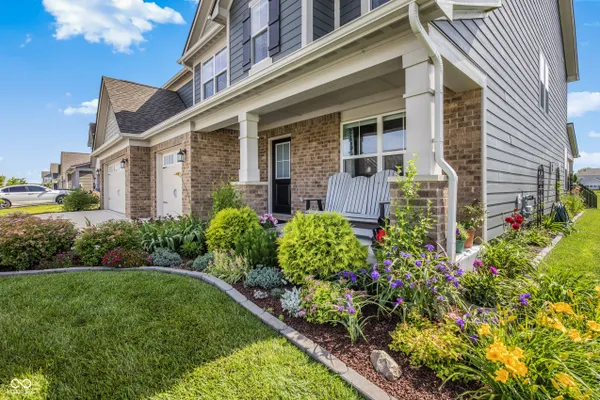 Property Slideshow image 3 of 48 | 4225 blackford rd, Bargersville, IN, 46106