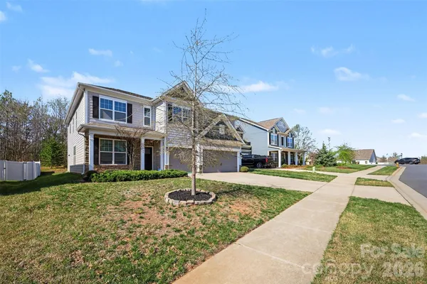 Property Slideshow image 2 of 38 | 108 w northstone rd, Mooresville, NC, 28115