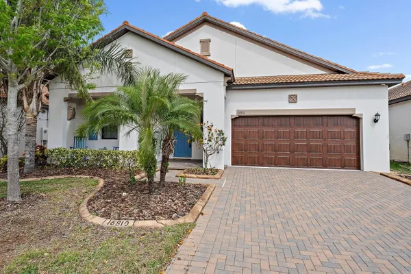 Property Slideshow image 3 of 62 | 16810 scuba crest st, Wimauma, FL, 33598