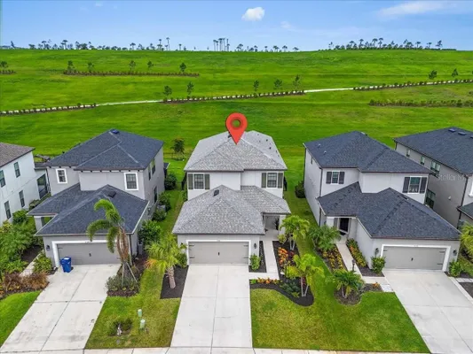 Property Slideshow image 3 of 54 | 5540 summit gln, Bradenton, FL, 34203