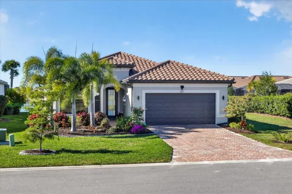 Property Slideshow image 3 of 98 | 7683 summerland cv, Lakewood Ranch, FL, 34202