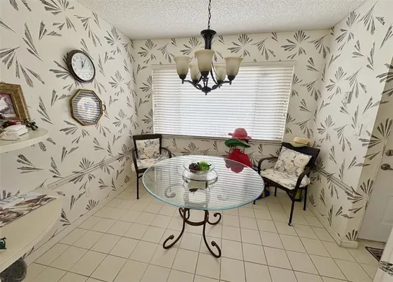 Property Slideshow image 2 of 6 | 7350 n devon dr 204, Tamarac, FL, 33321