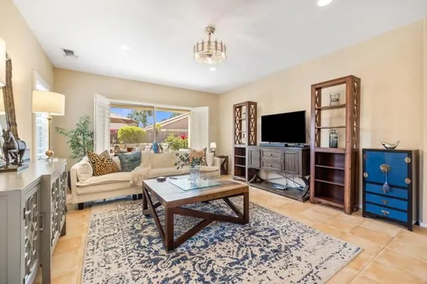 Property Slideshow image 2 of 34 | 78531 glastonbury way, Palm Desert, CA, 92211