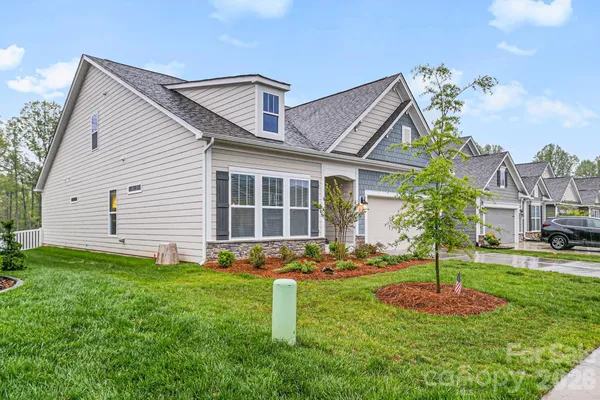 Property Slideshow image 3 of 3 | 135 coddle way, Mooresville, NC, 28115