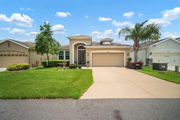 Property Slideshow image 2 of 26 | 29405 cochiti lake dr, San Antonio, FL, 33576