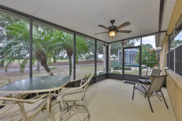Property Slideshow image 3 of 54 | 1118 emerald dunes dr, Sun City Center, FL, 33573