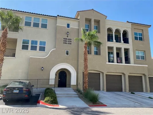 Property Slideshow image 3 of 67 | 2555 hampton rd 4209, Henderson, NV, 89052