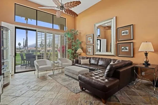Property Slideshow image 3 of 36 | 54053 oakhill, La Quinta, CA, 92253