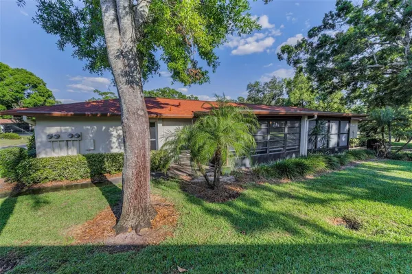 Property Slideshow image 3 of 65 | 2240 spruce ln d, Palm Harbor, FL, 34684
