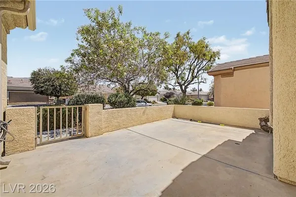 Property Slideshow image 3 of 27 | 2321 carrier dove way, North Las Vegas, NV, 89084