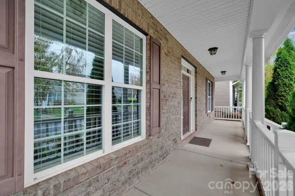 Property Slideshow image 3 of 35 | 17721 morehampton ave, Cornelius, NC, 28031