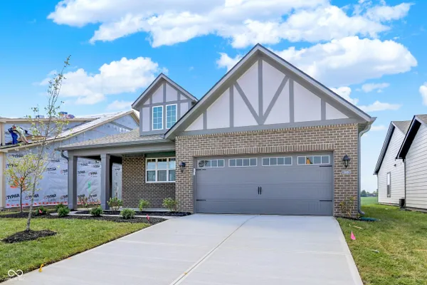 Property Slideshow image 3 of 44 | 5199 nettleton way, Avon, IN, 46123