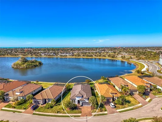 Property Slideshow image 2 of 63 | 15117 vivaldi dr, Nokomis, FL, 34275