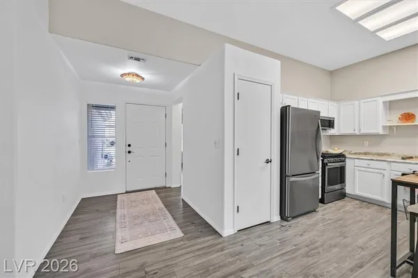 Property Slideshow image 3 of 34 | 2021 joy view ln, Henderson, NV, 89012