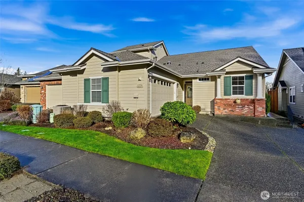 Property Slideshow image 2 of 37 | 12324 big leaf way, Redmond, WA, 98053