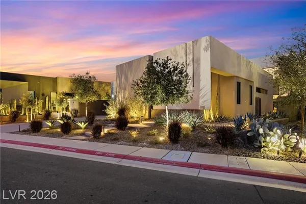 Property Slideshow image 2 of 77 | 16 canyon shores pl, Henderson, NV, 89011
