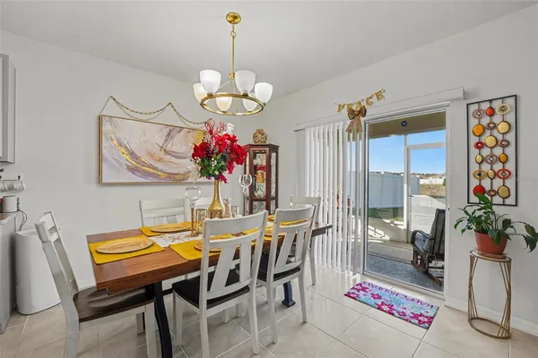 Property Slideshow image 3 of 27 | 2756 grandbury grove rd, Lakeland, FL, 33811