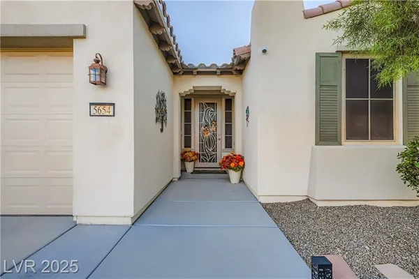 Property Slideshow image 3 of 40 | 5654 sagamore canyon st, North Las Vegas, NV, 89081