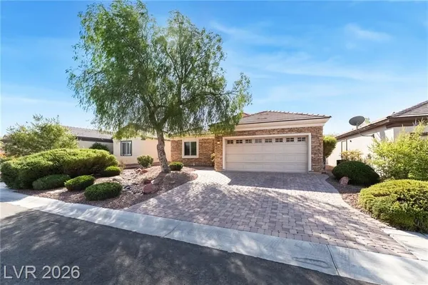 Property Slideshow image 2 of 35 | 2455 moonlight valley ave, Henderson, NV, 89044