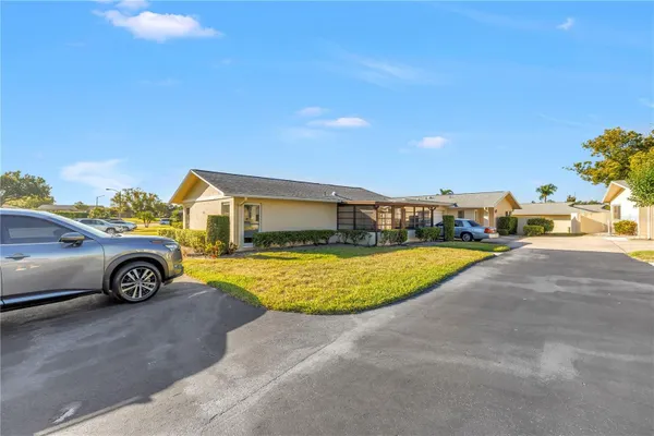 Property Slideshow image 3 of 46 | 2740 highlands blvd b, Palm Harbor, FL, 34684