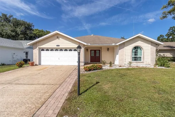 Property Slideshow image 3 of 66 | 4719 cavendish dr, New Port Richey, FL, 34655