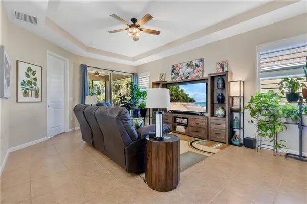 Property Slideshow image 3 of 36 | 161 old moss cir, Deland, FL, 32724