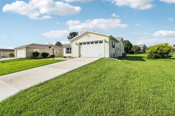 Property Slideshow image 3 of 30 | 8544 se 177th bartram loop, The Villages, FL, 32162