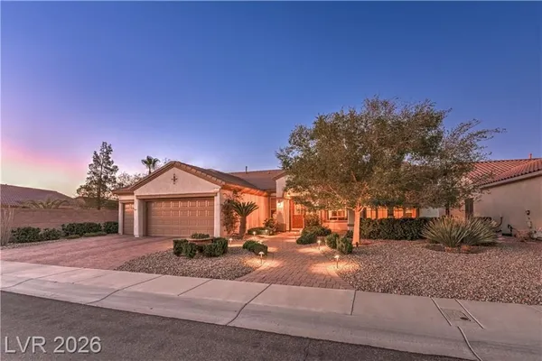 Property Slideshow image 2 of 47 | 3114 scotts valley dr, Henderson, NV, 89052