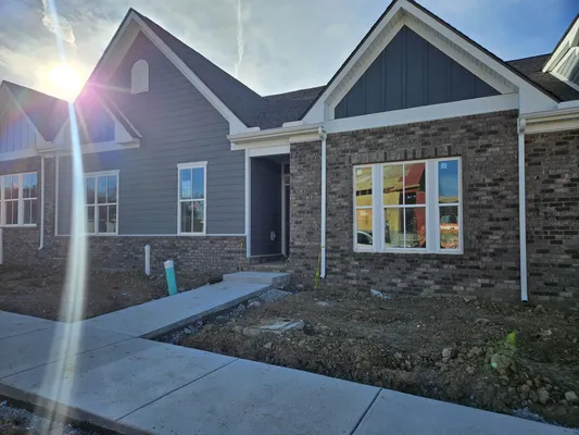 Property Slideshow image 2 of 33 | 403 w stonehaus xing, Antioch, TN, 37013