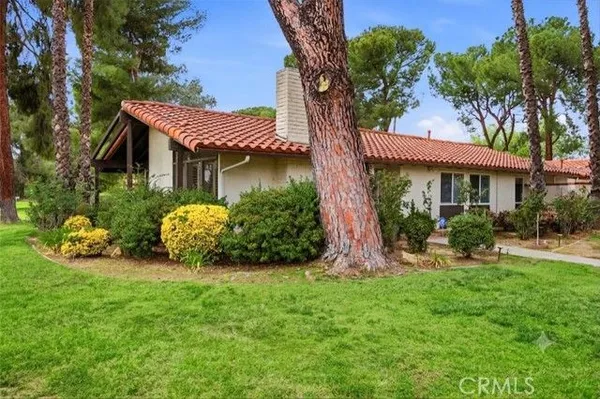 Property Slideshow image 2 of 35 | 1457 seven hills dr, Hemet, CA, 92545